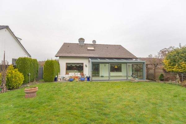 Haus & Gartenansicht