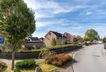 Haus und Garagen