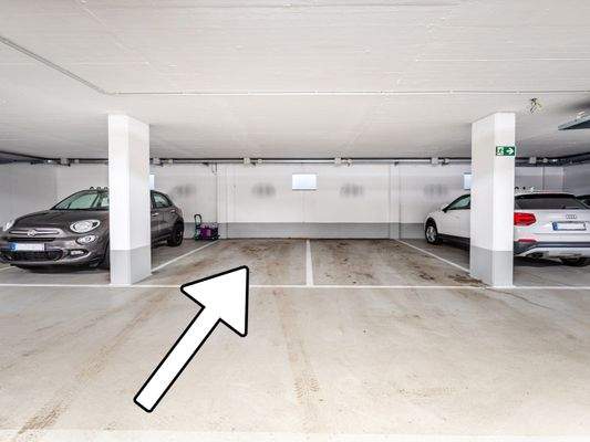 Tiefgaragenstellplatz im Untergeschoss
