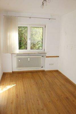 kleines Zimmer EG.JPG