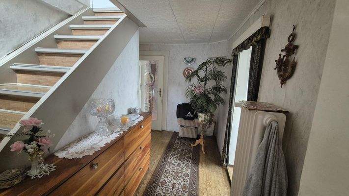 EG-Einblick in den Flur