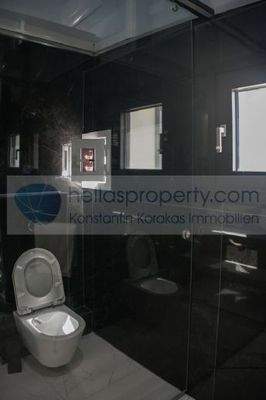 Copy of UPPERBATHROOM