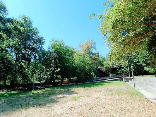 Kreta, Vryses: Wohngebäude mit Pool und Bergblick zu verkaufen – Ideale Investition im Apokoronas!