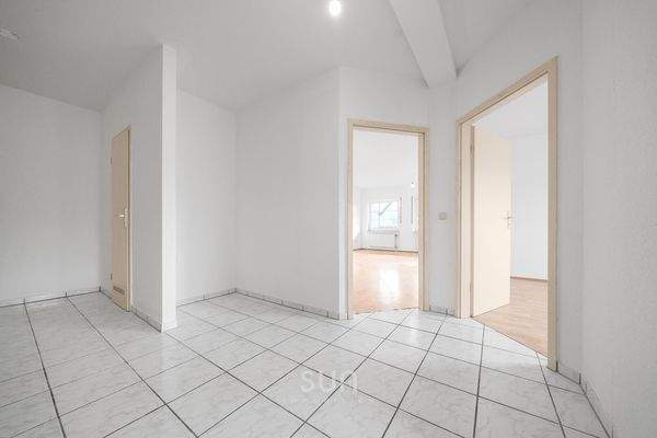 FLUR MIT PRAKTISCHER NISCHE