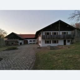 Herrlich gelegenes Sacherl S-W-Lage in