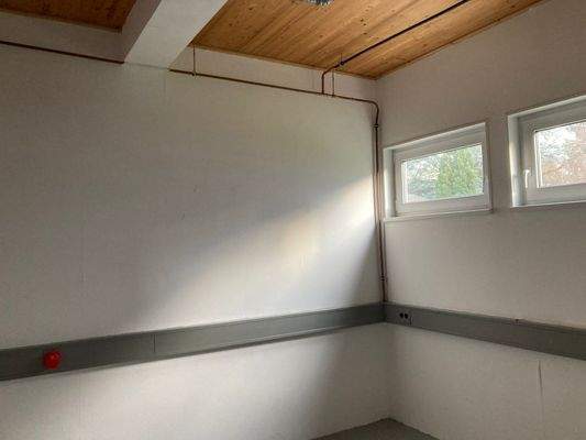 kleiner Lager-/Werkstattraum