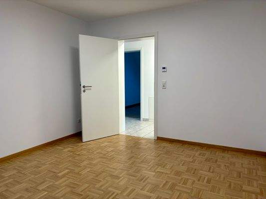 Zimmer 3 | Eingang rechts