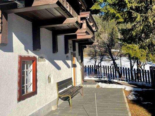 Ostseite Gartenbereich