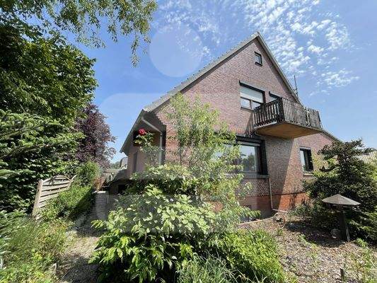 Rück- und Seritenansicht