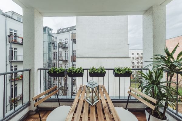 balcony