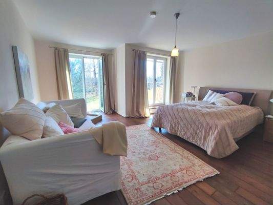 Schlafzimmer 2
