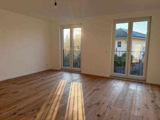 lichtdurchflutetes Schlafzimmer im 1.OG