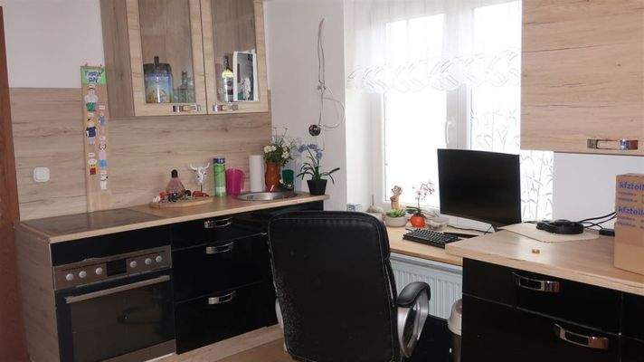 Wohn-/Esszimmer mit Pantryküche ELW