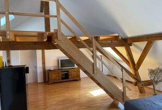 Blick in den Raum.jpg