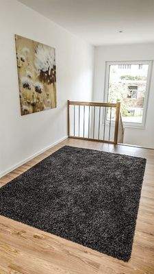 große, helle Diele OG Richtung Treppe