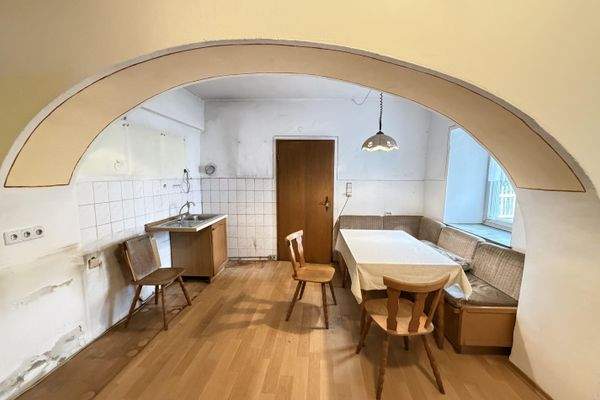 Küche und Essplatz Erdgeschoss