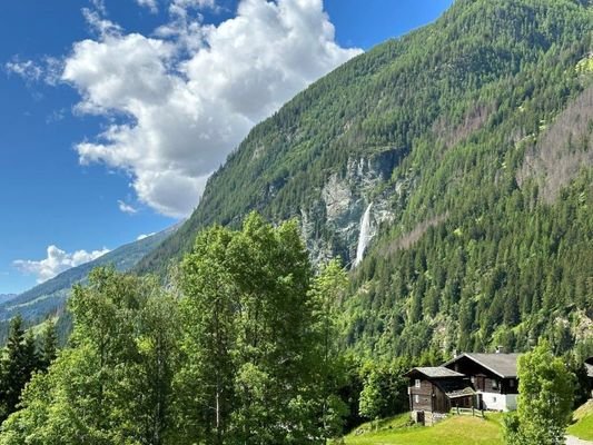 Wasserfall Sicht vom Balkon