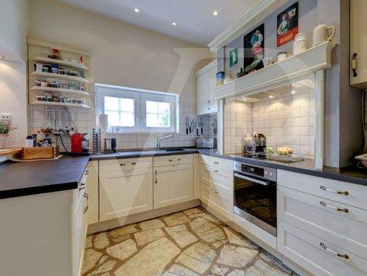 Schöne Küche im Haupthaus