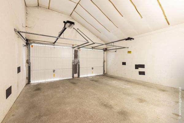Doppelgarage von innen