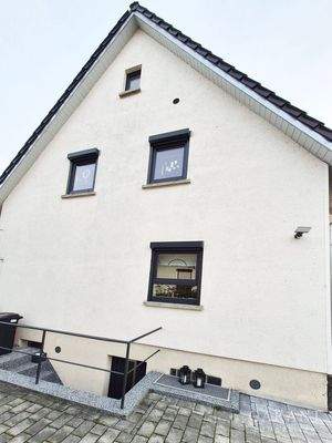 Hausseite Kellereingang