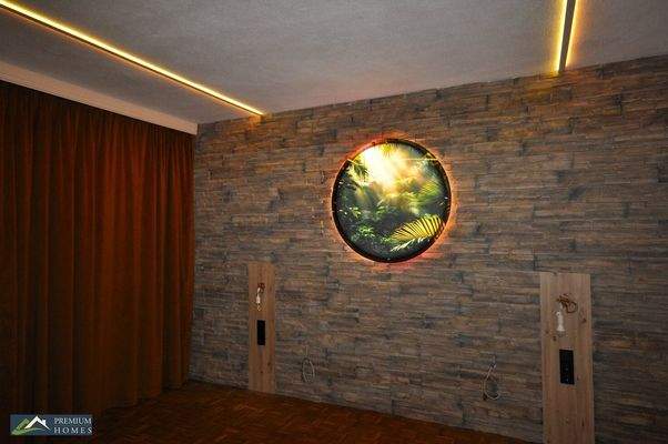 KIRCHBICHL - Eigentumswohnung - Zimmer 1 mit wechselnden Lichtfarben