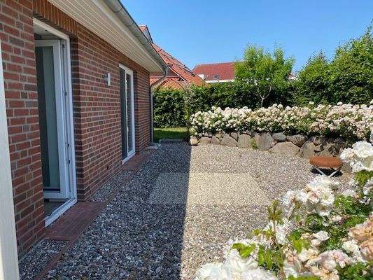 Terrasse der zwei Schlafzimmer.jpeg