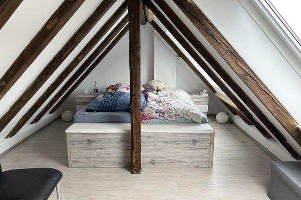 Bühne - wohnlich ausgebaut