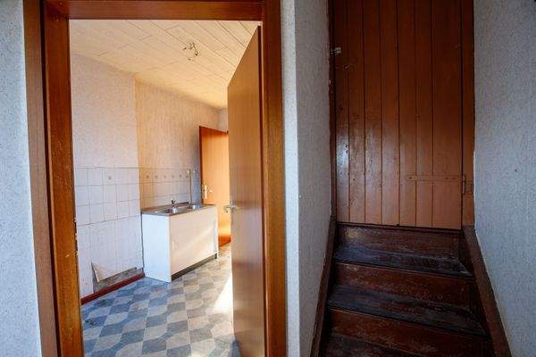 13 - Treppenaufgang Dachgeschoss.jpg