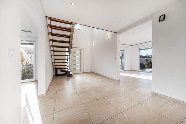 DI - Forbes Global Properties