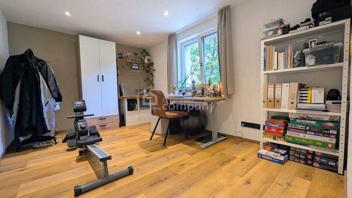 Kinderzimmer / Arbeitszimmer