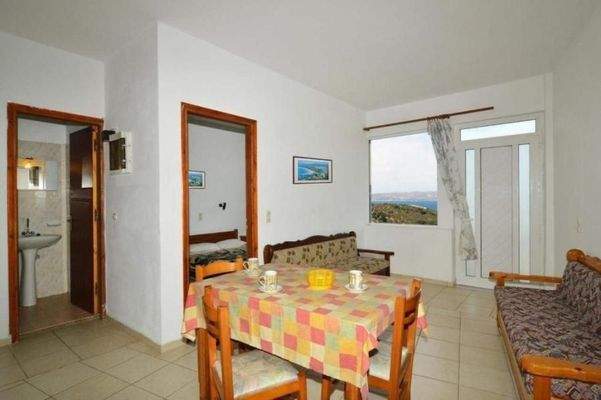 Kreta, Aspro: Apartmenthotel mit Pool und Meerblick zu verkaufen