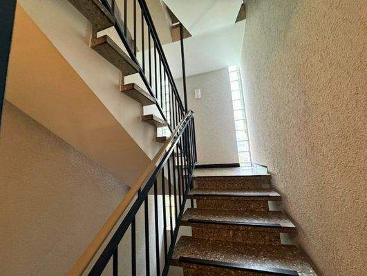 Gepflegtes Treppenhaus