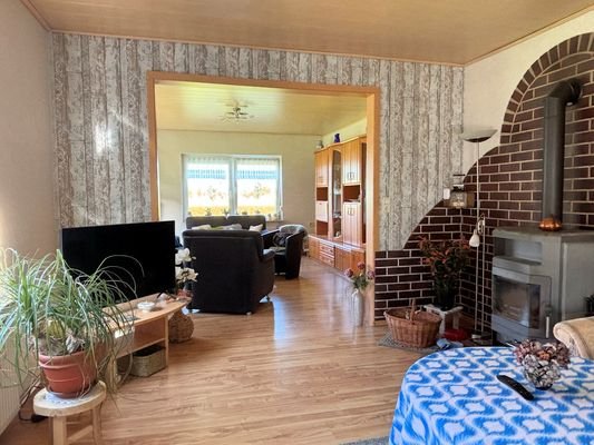 Kaminzimmer als Verlängerung des Wohnzimmers
