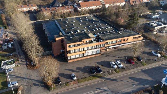 Drohnenaufnahme Straßenansicht