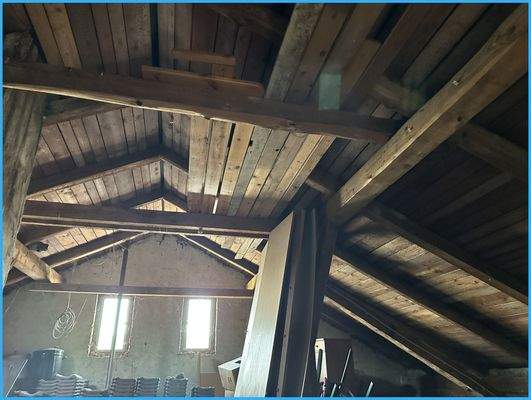 Dachstuhl eingebrettert