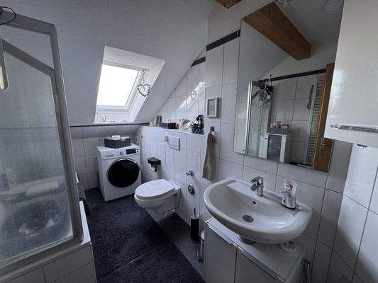 Badezimmer Wohnung 1