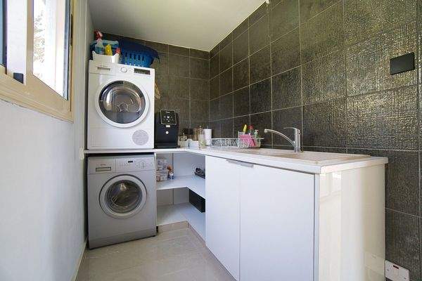 721814-detached-villa-for-sale-in-parekklisia_orig