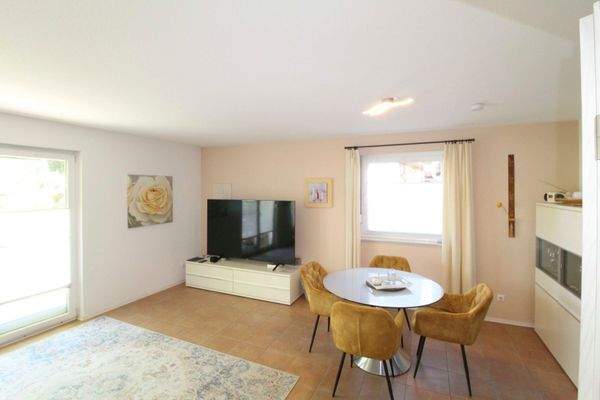 Wohnzimmer DHH rechts