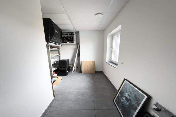 5Plus Immo Gewerbeobjekt Miete Würselen