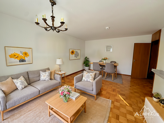 Wohnzimmer - virtuell möbliert