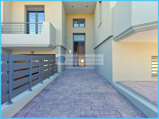 ac3f3b56808a4a0f9a36f470b213a9e2-original