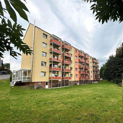 Sonnenbalkon und viel Grün