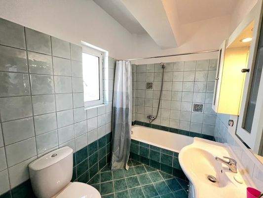 Kreta, Kournas: Schöne Villa mit drei Schlafzimmern, nur wenige Schritte vom Kournas-See entfernt