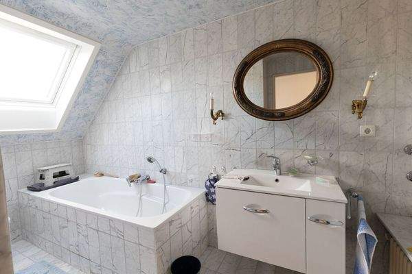 Tageslicht-Wannenbad