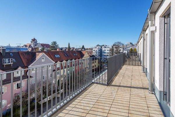sehr großzügig nach Süden Dachterrasse