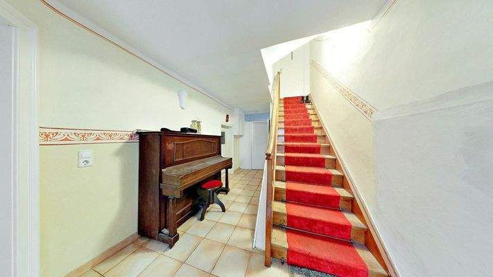 Erdgeschoss | Hausflur