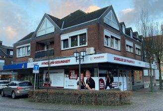 Außenansicht Gebäude.JPG