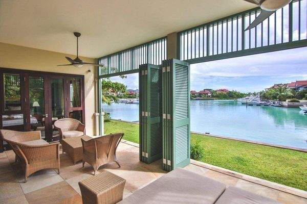 Clavis International