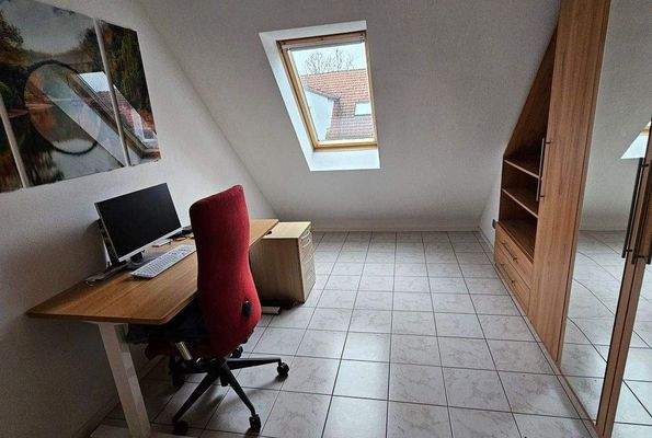 Kinder- Arbeitszimmer.jpg