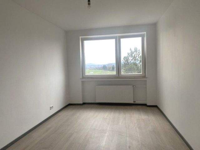 2-Zimmer Wohnung mit Weitblick, 2025 vollständig modernisiert! - Photo 2
